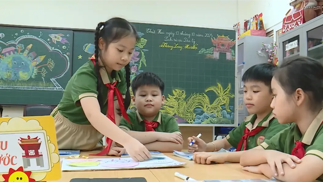 Gieo mầm tình yêu lịch sử cho thiếu nhi | Vì trẻ em | 23/10/2025